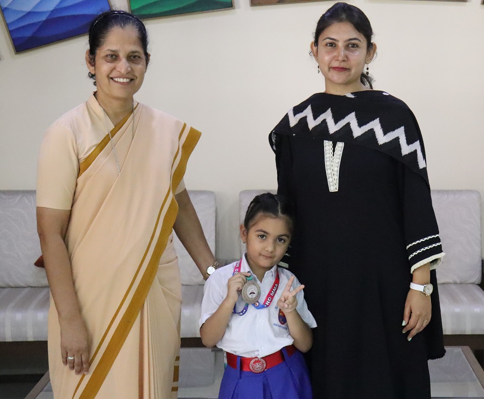 SILVER MEDAL IN KICKBOXING