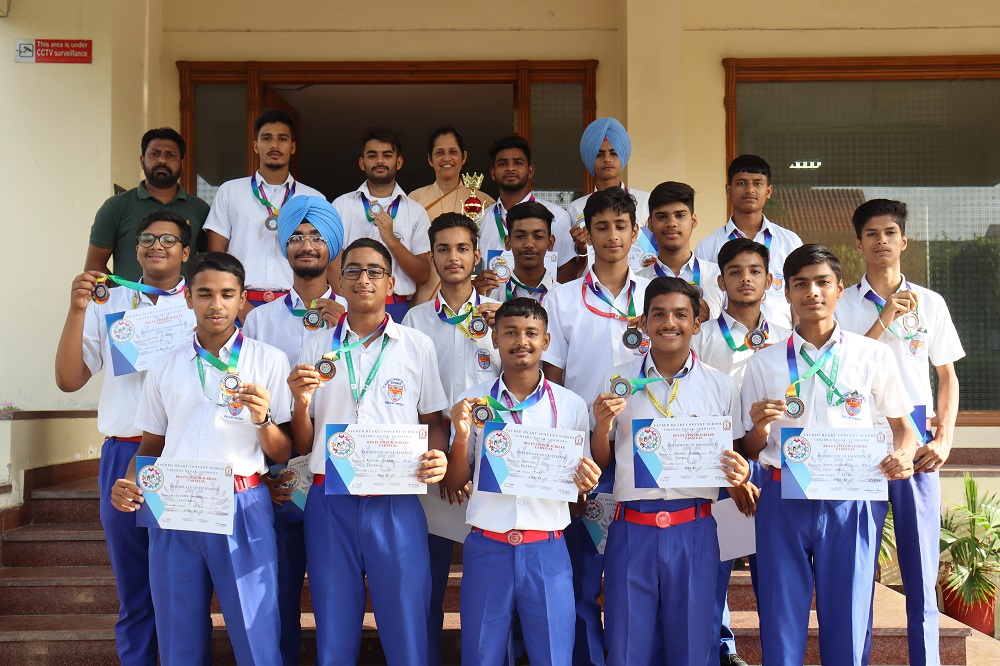SCHOOL FOOTBALL TEAM BAGGED THIRD POSITION AT SACRED HEART SCHOOL,LUDHIANA