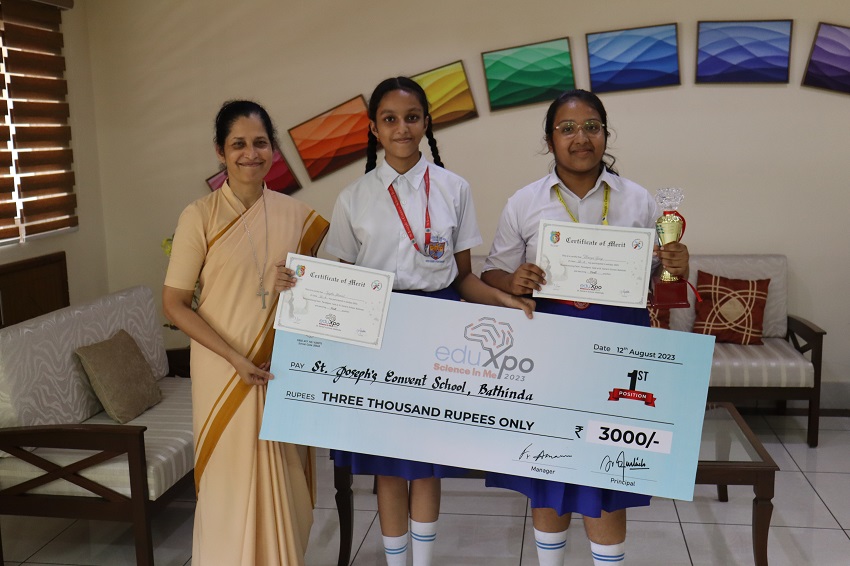 1ST POSITION IN SCIENCE MODEL MAKING